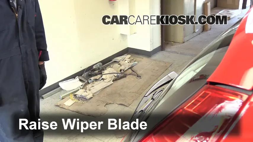 2011 Hyundai Elantra Touring GLS 2.0L 4 Cyl. Windshield Wiper Blade (Rear) Replace Wiper Blade